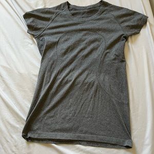 Lululemon Gray T-Shirt